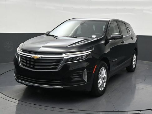Used 2023 Chevrolet Equinox LT FWD image 9