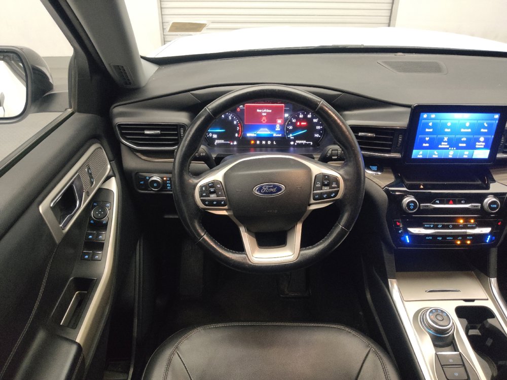 Used 2022 Ford Explorer Limited AWD/4WD image 22