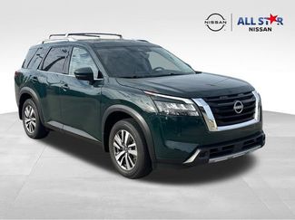 Used 2025 Nissan Pathfinder SL 360° Tour