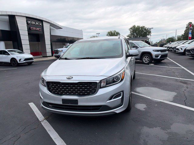 Used 2019 Kia Sedona EX FWD image 4