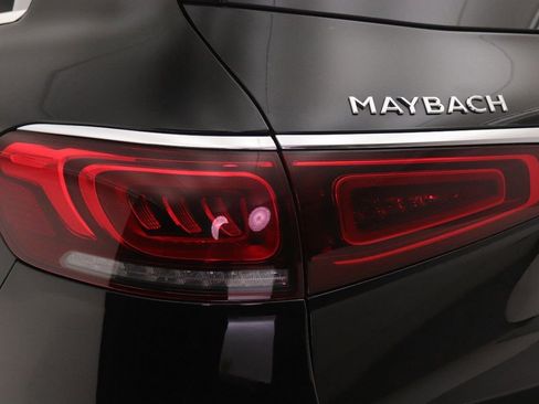 Certified 2021 Mercedes-Benz Maybach GLS 600 4MATIC image 21