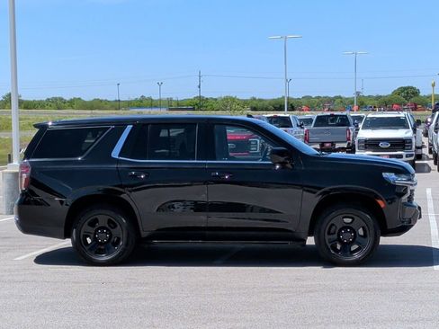 Used 2023 Chevrolet Tahoe 2WD w/ 1FL Safety Package image 9
