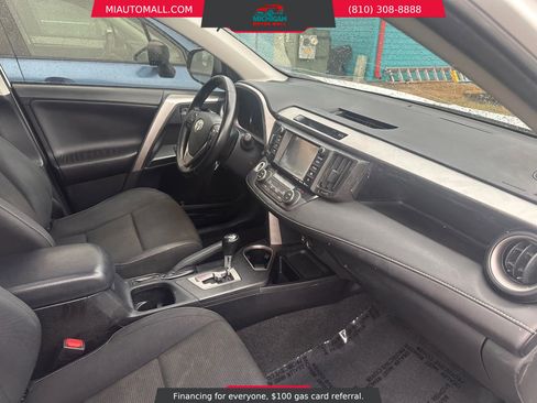 Used 2017 Toyota RAV4 XLE image 11