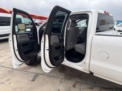 Used 2018 Chevrolet Silverado 3500 W/T w/ WT Convenience Package image 14