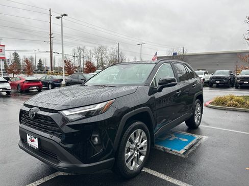 New 2025 Toyota RAV4 XLE Premium image 7