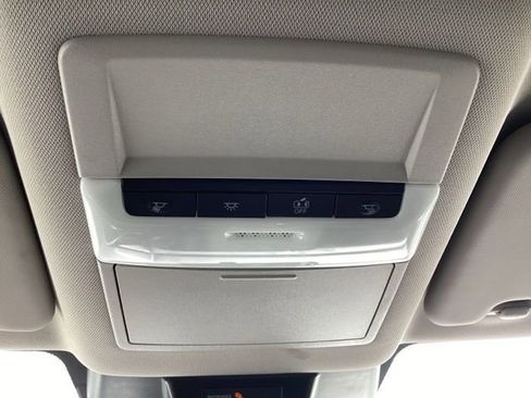 Used 2024 Nissan Rogue S image 26