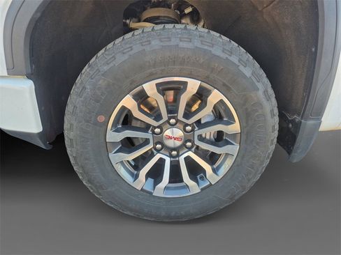 Used 2021 GMC Sierra 1500 AT4 image 13