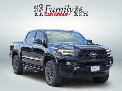 Used 2023 Toyota Tacoma Limited w/ Nightshade Package AWD/4WD image 2