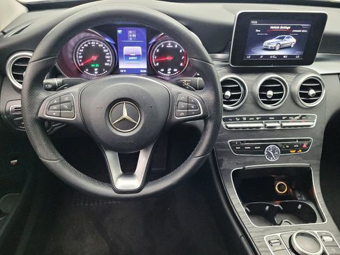 Used 2017 Mercedes-Benz C 300 Sedan image 22