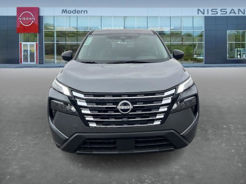 New 2026 Nissan Rogue S image 2