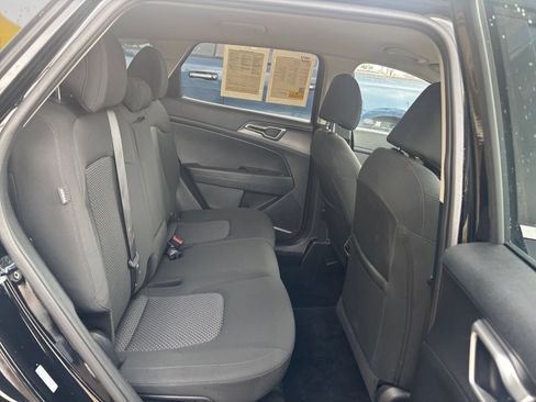 Used 2026 Kia Sportage LX FWD image 25