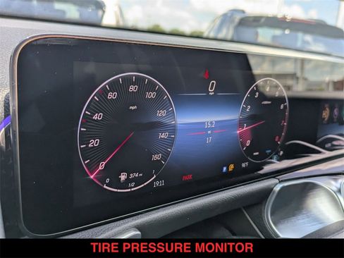 New 2025 Mercedes-Benz GLB 250 4MATIC image 12