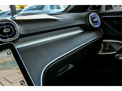 Certified 2026 Mercedes-Benz C 300 4MATIC Sedan image 19