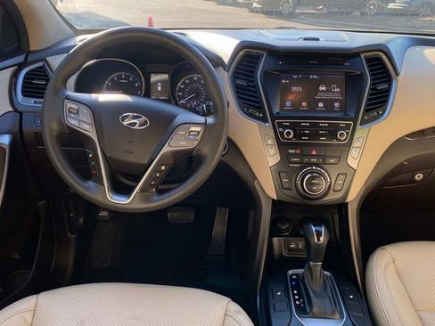Used 2018 Hyundai Santa Fe Sport w/ 2.4L Value Package 02 FWD image 8