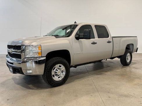 Used 2009 Chevrolet Silverado 3500 LT w/ Exterior Plus Package AWD/4WD image 1