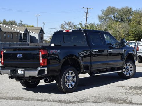 New 2026 Ford F250 Lariat w/ Chrome Package image 6