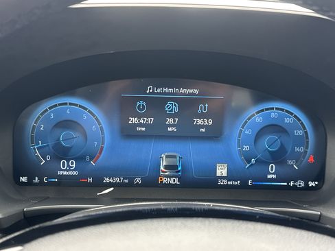 Used 2025 Ford Escape Platinum AWD/4WD image 18
