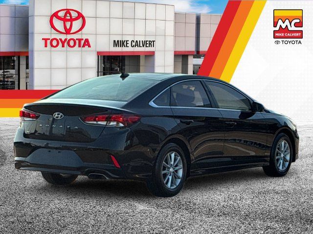 Used 2018 Hyundai Sonata SE FWD image 5