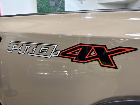 Used 2023 Nissan Frontier PRO-4X w/ Pro-4X Premium Package image 51