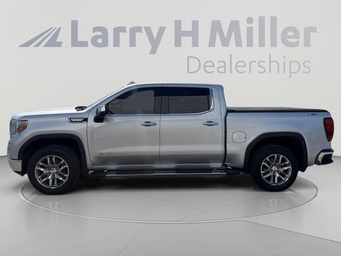 Used 2021 GMC Sierra 1500 SLT AWD/4WD image 2
