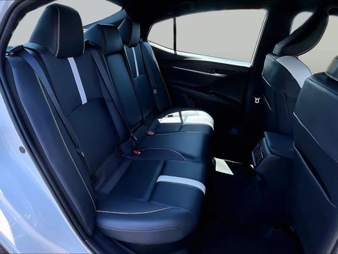 Used 2025 Toyota Camry SE FWD image 21