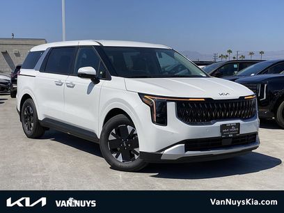 New 2026 Kia Carnival LXS