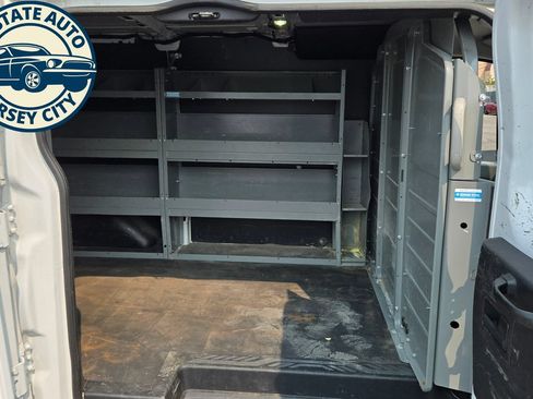 Used 2017 Ford Transit 250 130 Low Roof w/ Premium Package RWD image 33