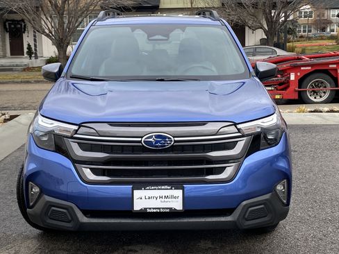 New 2026 Subaru Forester Premium image 5