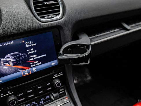 Used 2020 Porsche 718 Cayman GT4 image 80