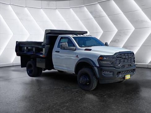 New 2026 RAM 5500 Tradesman image 24