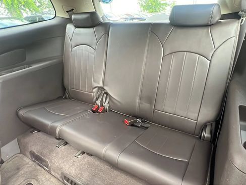 Used 2014 Buick Enclave Leather FWD image 24