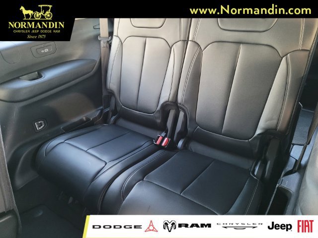 Used 2021 Jeep Grand Cherokee L Limited AWD/4WD image 18