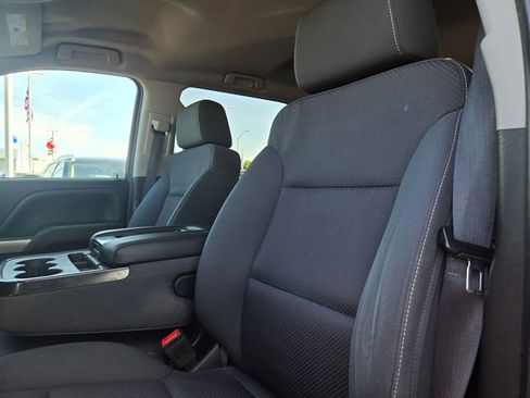 Used 2018 Chevrolet Silverado 1500 LT w/ All Star Edition RWD image 11