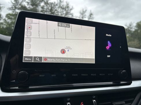 Used 2024 Kia Forte GT-Line w/ GT-Line Premium Package image 31