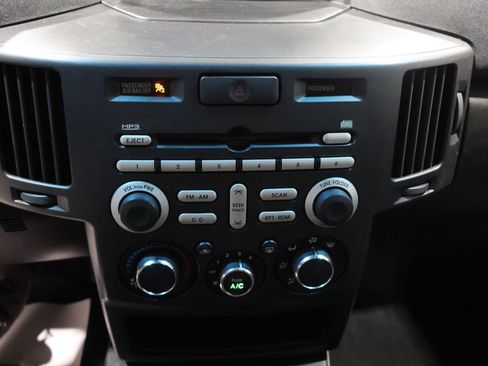 Used 2008 Mitsubishi Endeavor LS AWD/4WD image 24