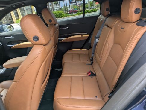 Used 2019 Cadillac XT4 Premium Luxury FWD image 12