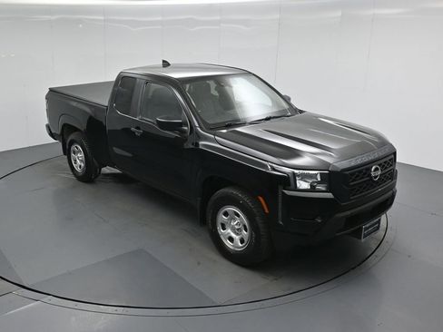 Used 2022 Nissan Frontier S w/ Technology Package image 35