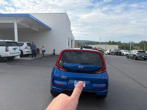 Used 2020 Kia Soul GT-Line FWD image 5