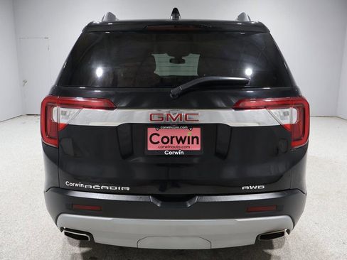 Used 2023 GMC Acadia SLT image 3