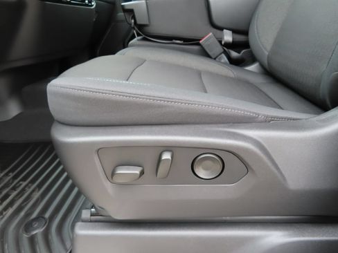 New 2026 Chevrolet Silverado 1500 LT AWD/4WD image 9