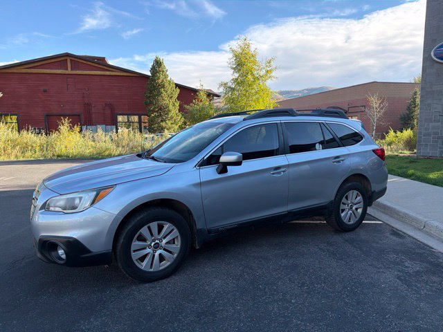 Used 2016 Subaru Outback 2.5i Premium AWD/4WD image 6