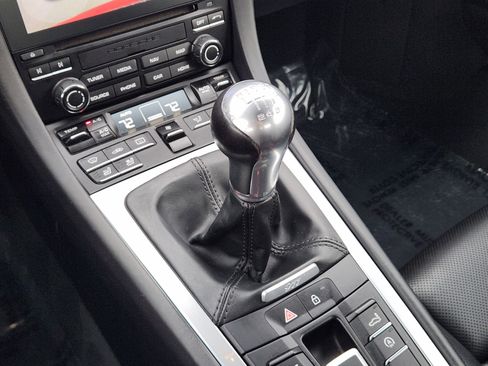 Used 2019 Porsche 911 Carrera 4S image 24