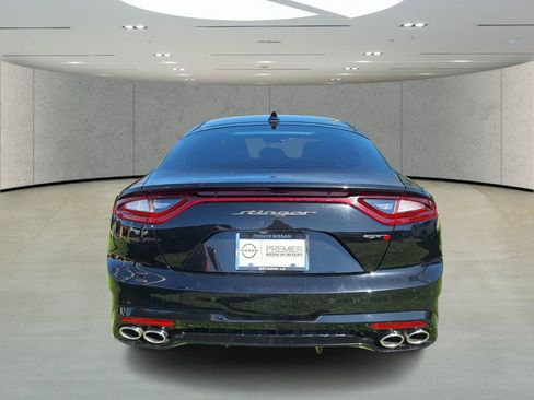 Used 2019 Kia Stinger GT2 image 4