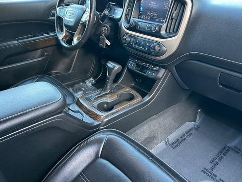 Used 2020 GMC Canyon Denali image 14