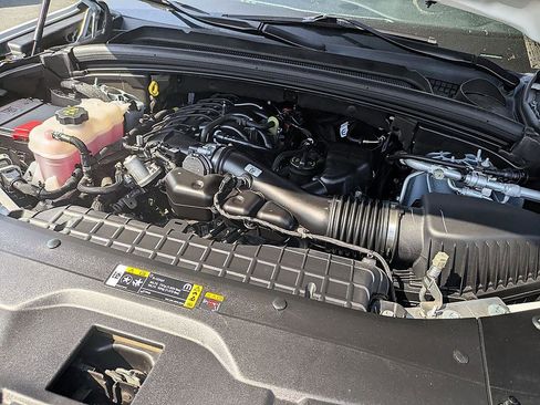 Used 2024 Jeep Grand Cherokee L Altitude image 42