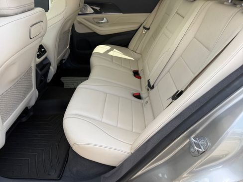 Certified 2020 Mercedes-Benz GLE 350 w/ Premium Package image 11