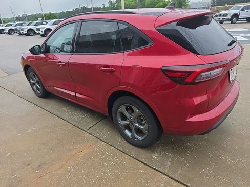 Used 2023 Ford Escape ST-Line w/ Tech Pack #1 FWD image 12