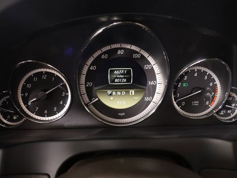 Used 2012 Mercedes-Benz E 350 Coupe image 4