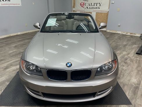 Used 2010 BMW 128i Convertible image 13