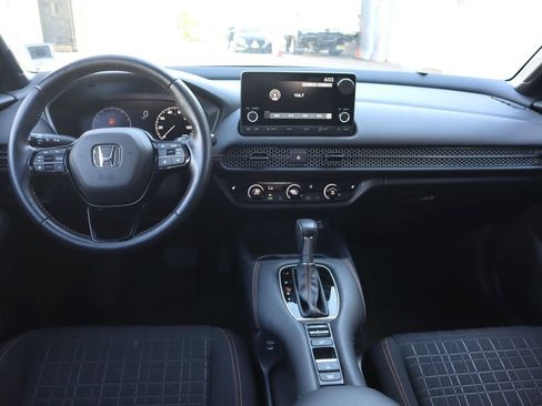 Used 2025 Honda HR-V Sport image 20
